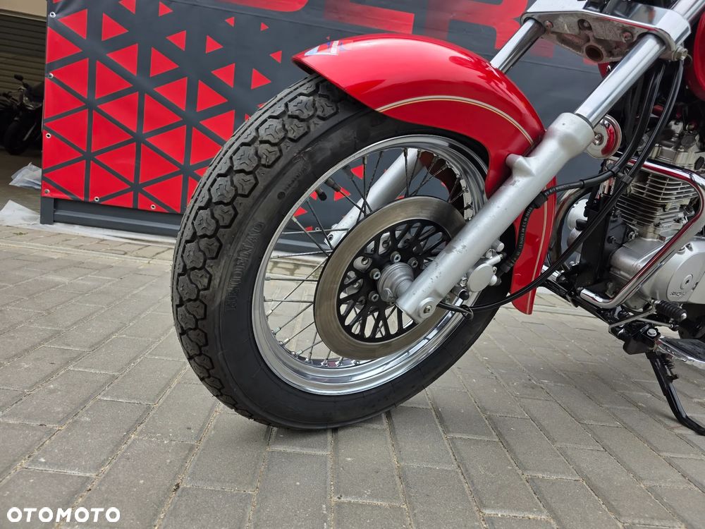 Suzuki Marauder - 13