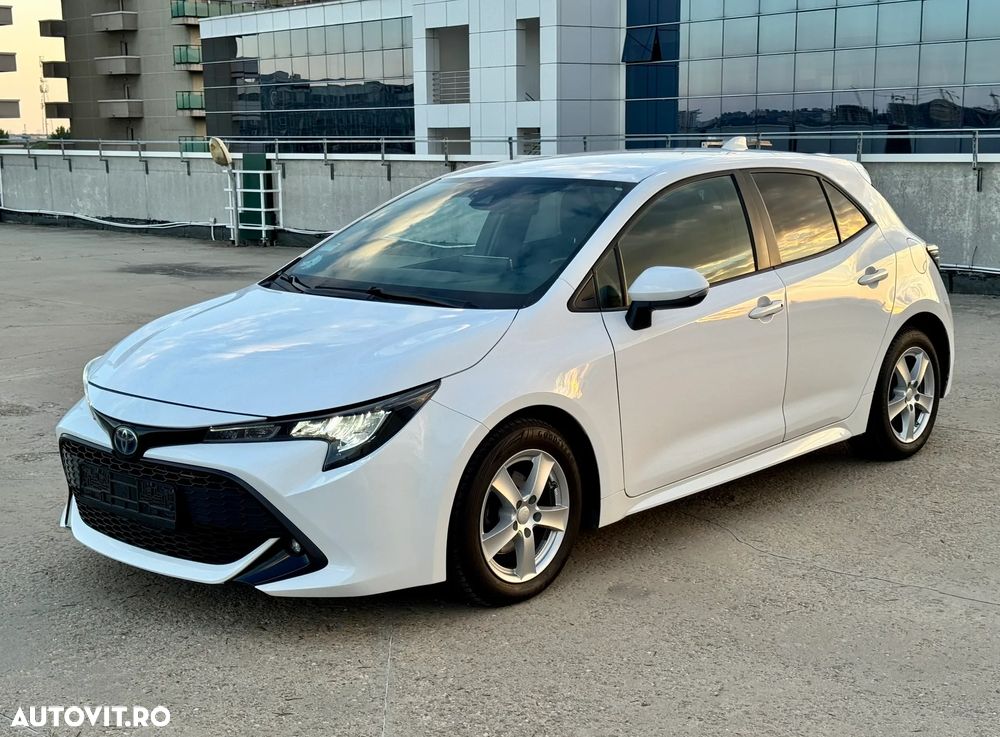 Toyota Corolla 1.8 HSD Business - 2