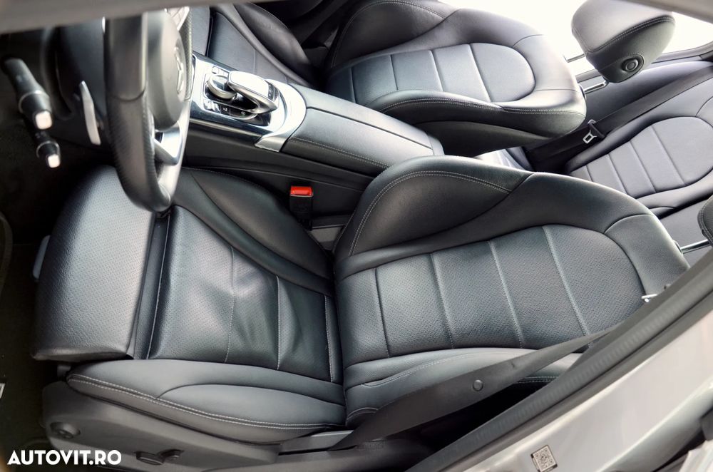 Mercedes-Benz C 180 7G-TRONIC AMG Line - 23