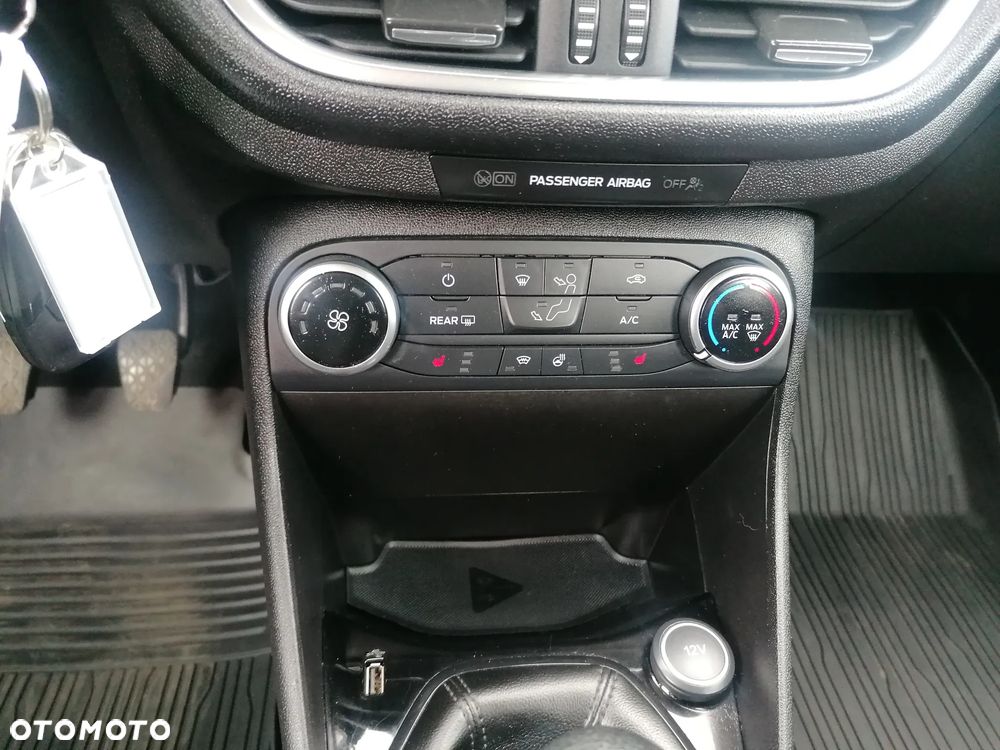 Ford Fiesta 1.0 EcoBoost S&S ACTIVE PLUS - 13