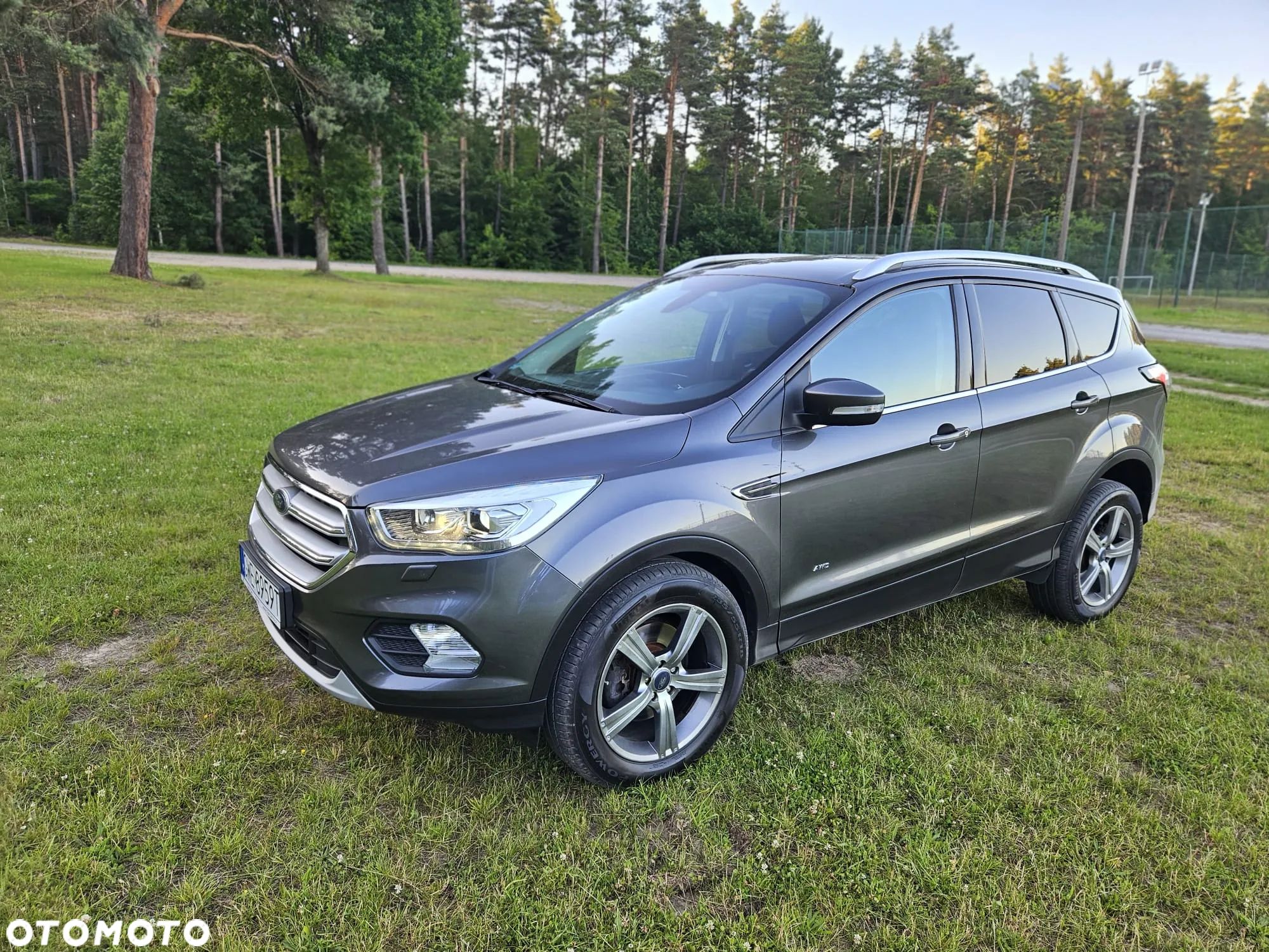 Ford Kuga 2.0 TDCi AWD Titanium - 1
