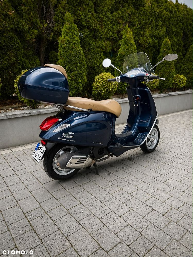 Piaggio Vespa - 3