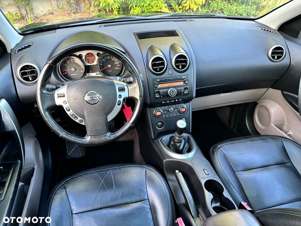 Nissan Qashqai+2 2.0 tekna - 25