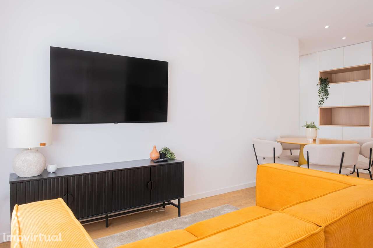 Apartamento T2 Totalmente Mobilado - Nogueira Maia - Grande imagem: 3/35