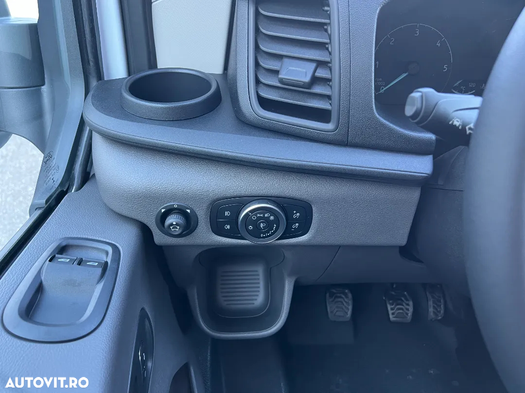 Ford TRANSIT  VAN (L4H3)  15 m3 - 19