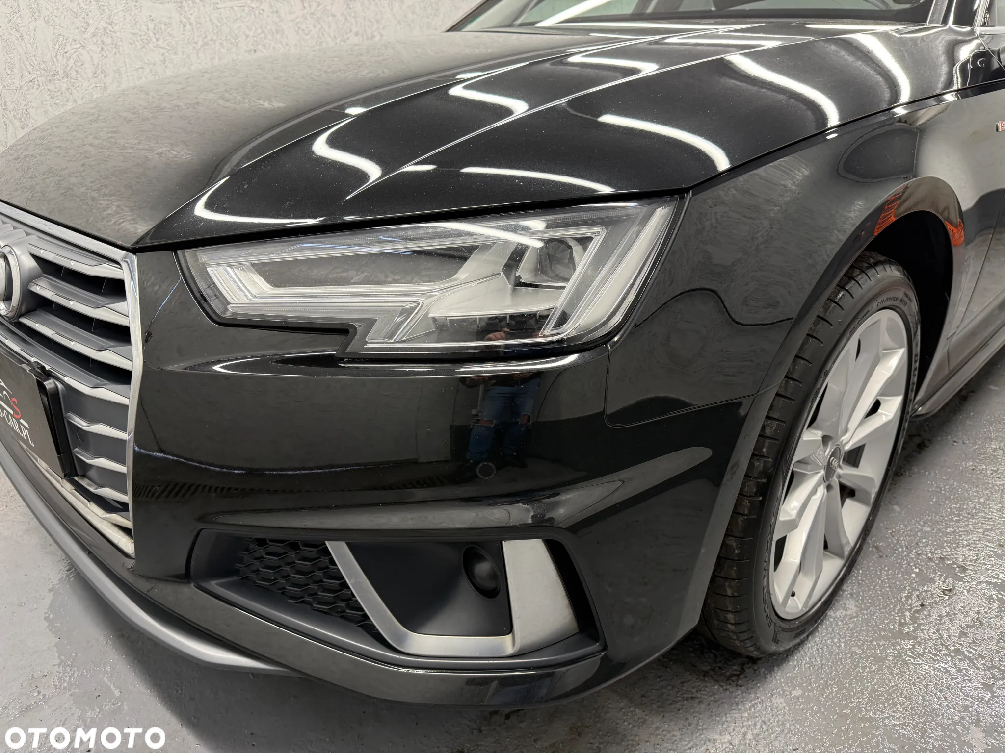 Audi A4 Avant 40 TDI S tronic S line - 9