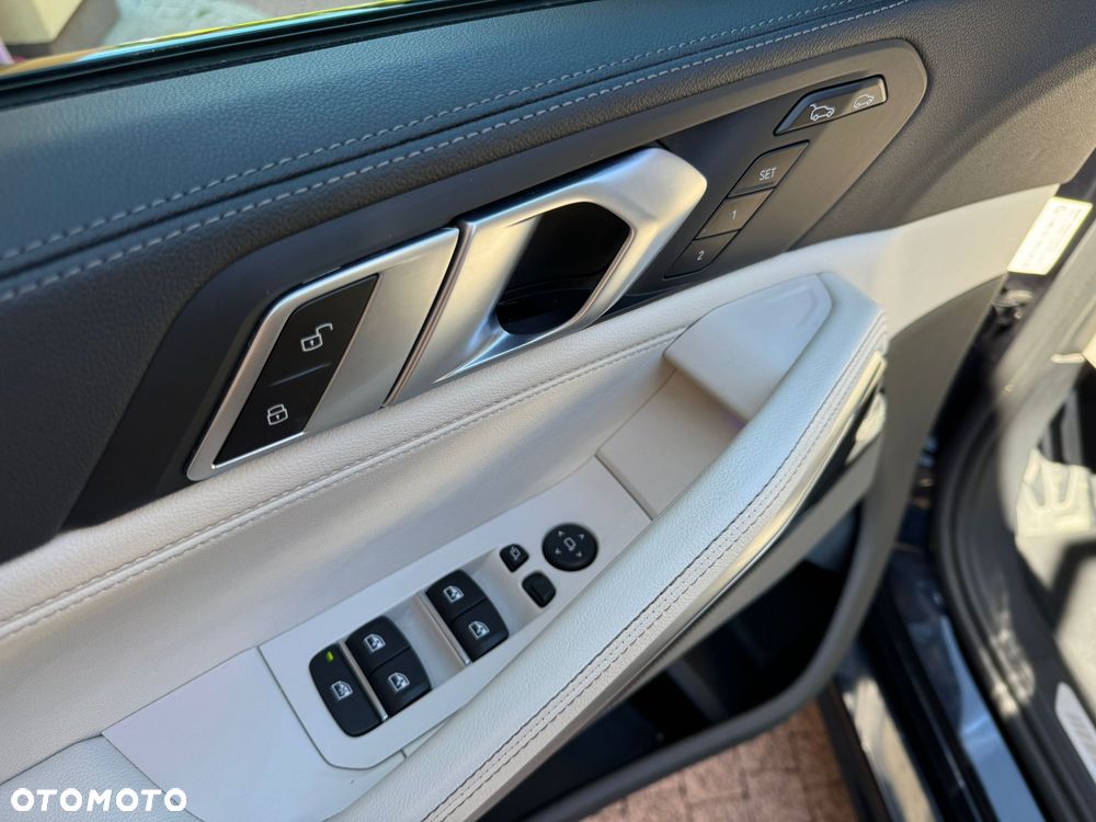 BMW X6 xDrive30d mHEV - 10