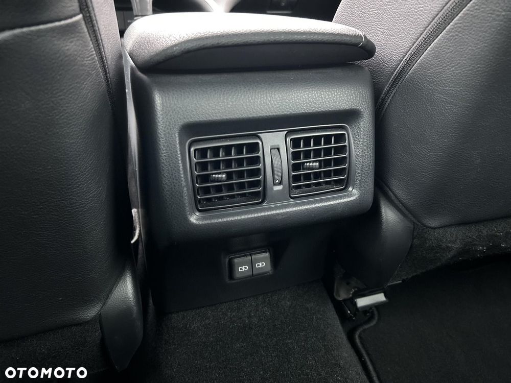 Toyota Camry 2.5 Hybrid Prestige CVT - 26