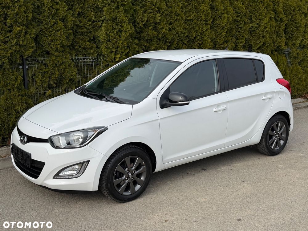 Hyundai i20 1.2 Fifa World Cup Edition - 16