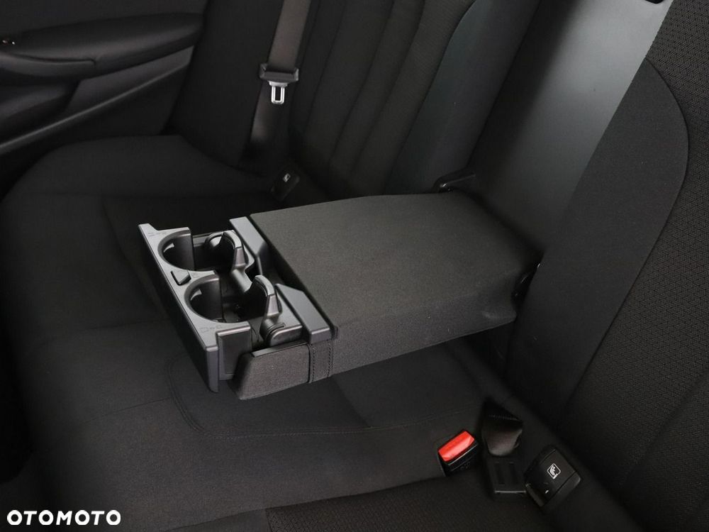 BMW Seria 5 530e iPerformance - 39