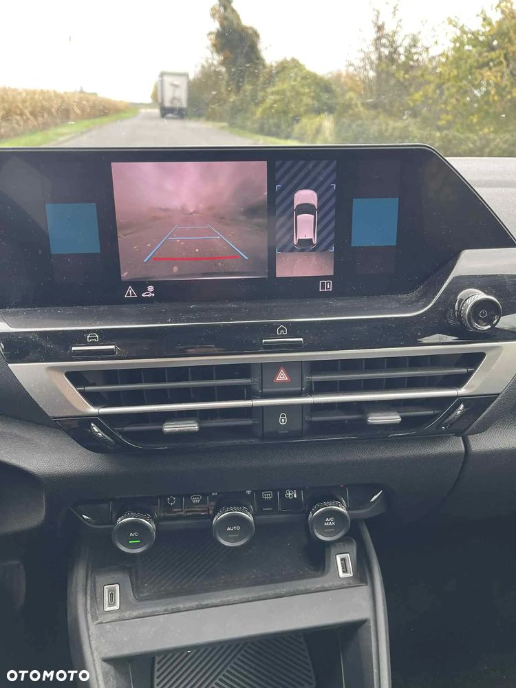 Citroën C4 PureTech 100 Stop&Start LIVE PACK - 16