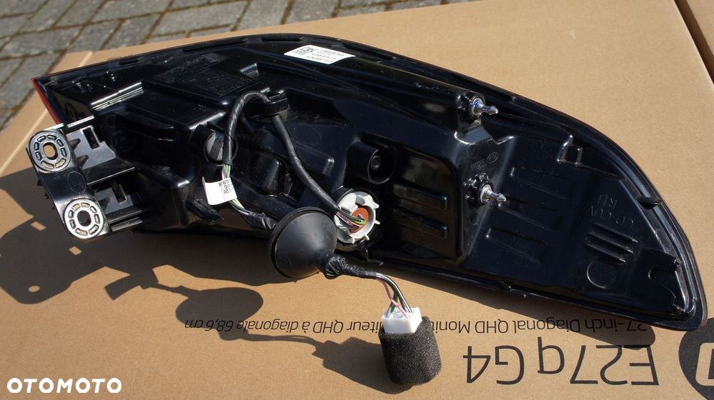 TYLNA PRAWA LAMPA KIA XCEED X CEED LED - 7