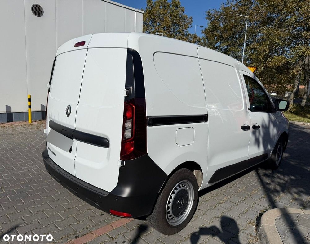 Renault Express - 4
