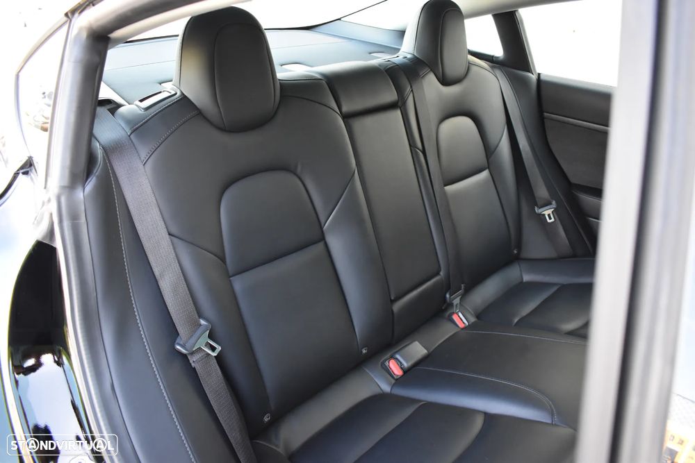 Tesla Model 3 Standard RWD Plus - 16