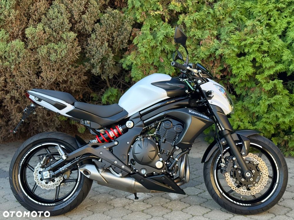 Kawasaki ER - 2