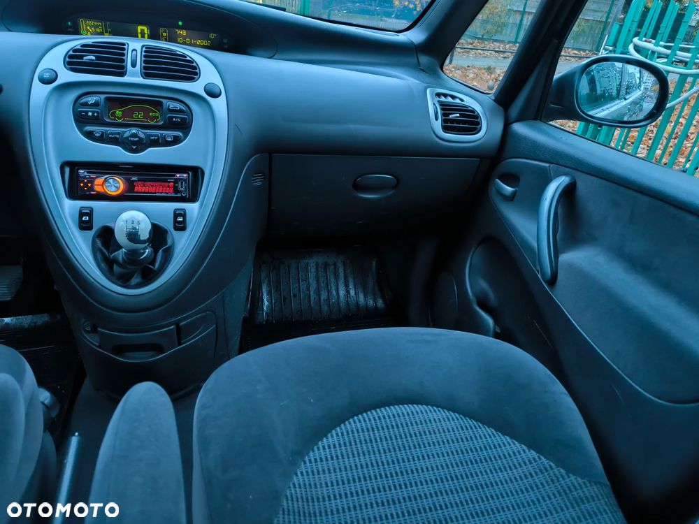 Citroën Xsara Picasso 1.6 HDI Impress - 20