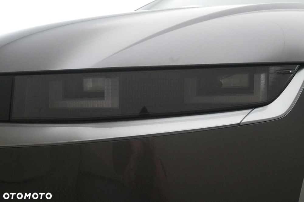 Hyundai IONIQ 5 - 12