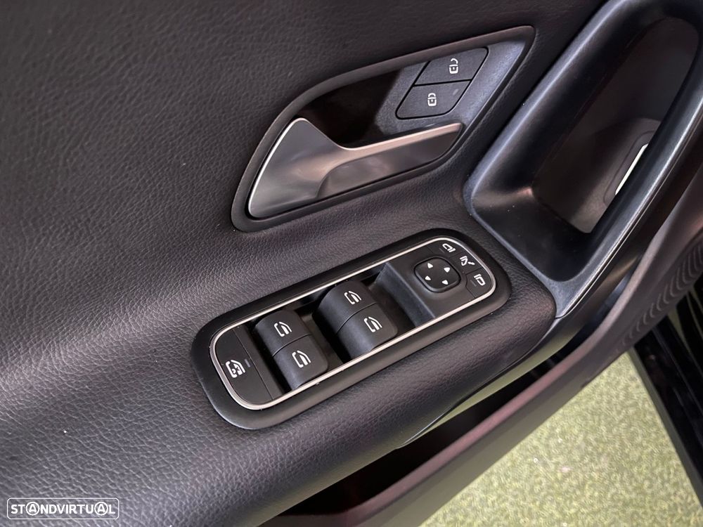 Mercedes-Benz CLA 250 e Shooting Brake Style Plus - 33