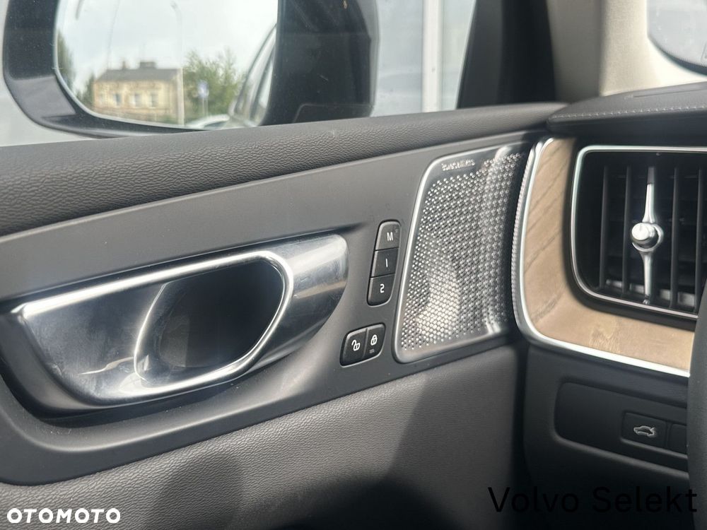 Volvo XC 60 - 28