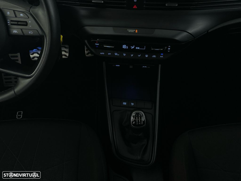 Hyundai Bayon 1.0 T-GDI Premium - 16