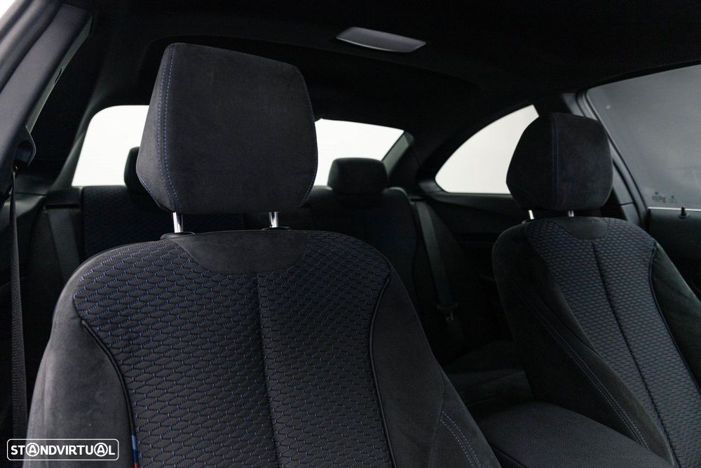 BMW 220 d Coupe Pack M Auto - 23