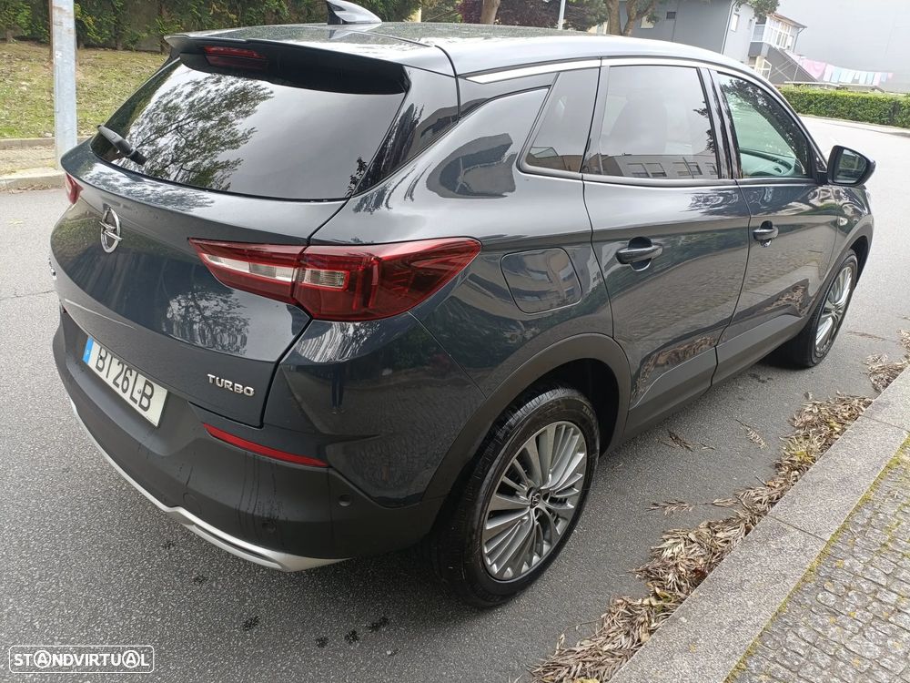 Opel Grandland X 1.2 T GS Line - 3
