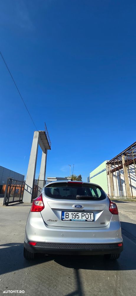 Ford Focus - 4