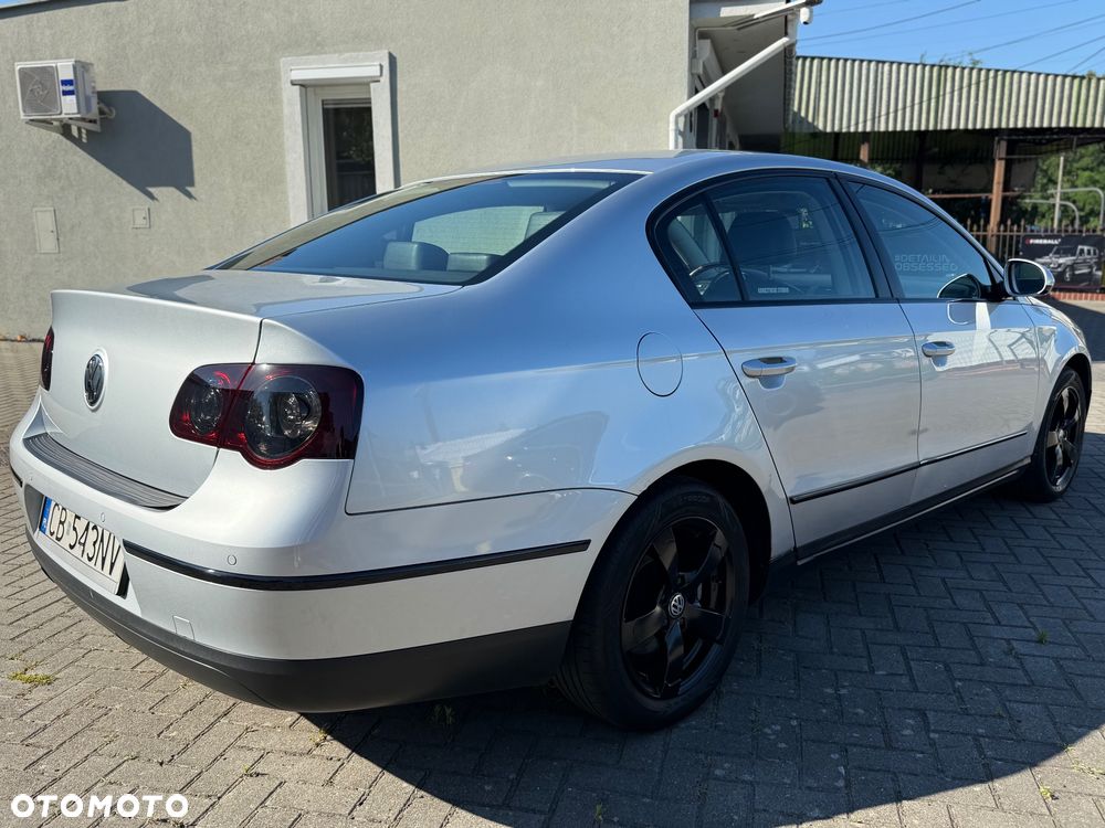 Volkswagen Passat 2.0 TDI DPF Highline DSG - 5