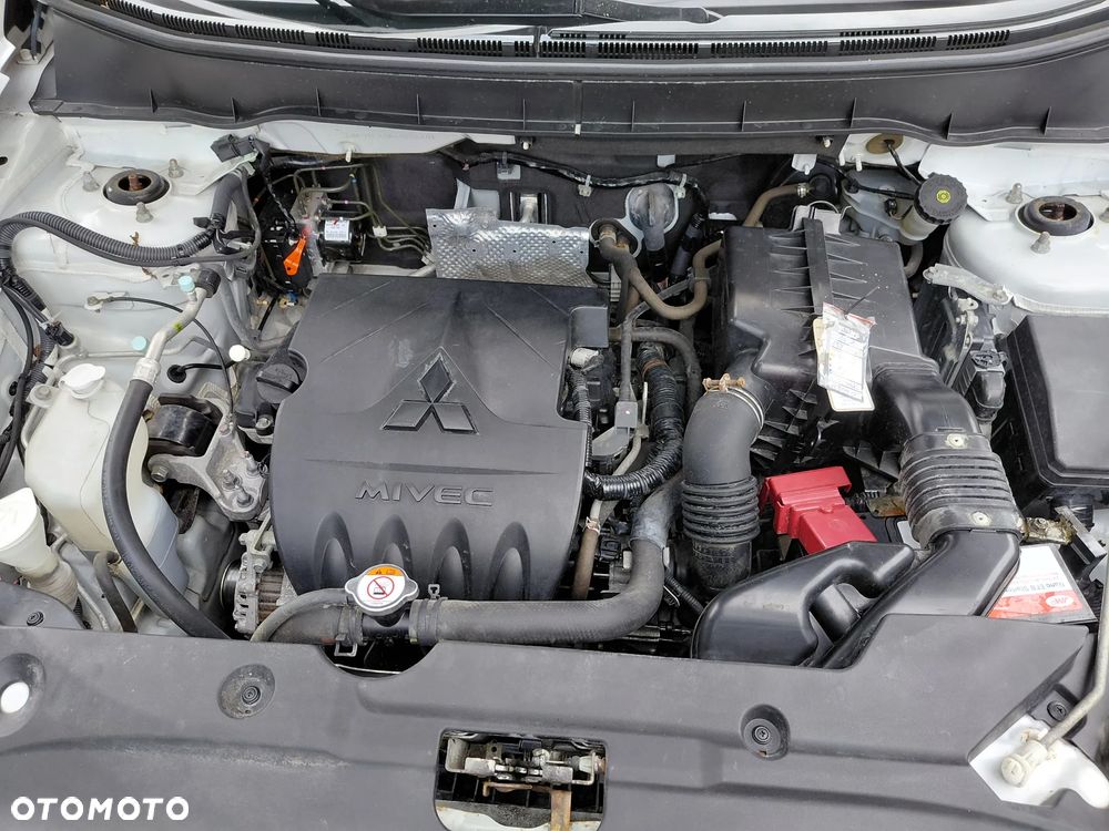 Mitsubishi ASX 1.6 2WD Invite - 16