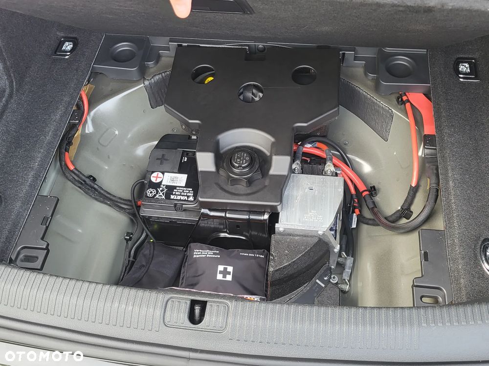 Audi A4 Limousine 35 TFSI mHEV Advanced S tronic - 27
