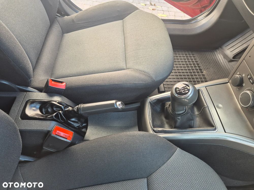 Opel Astra 1.6 - 25