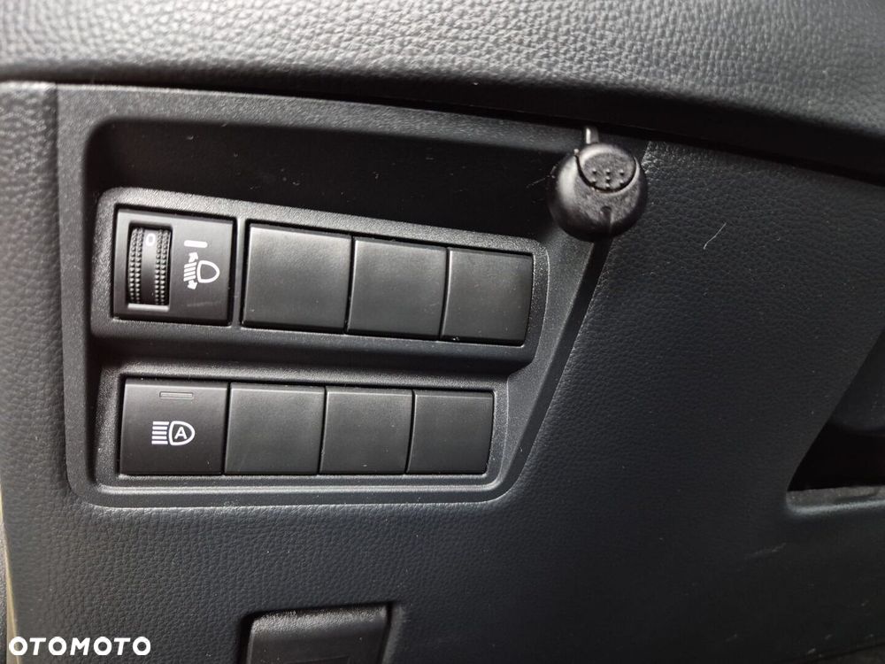 Toyota Yaris Cross Hybrid 1.5 Comfort 4x4 - 10
