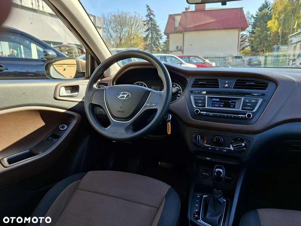 Hyundai i20 1.4 Classic + - 14