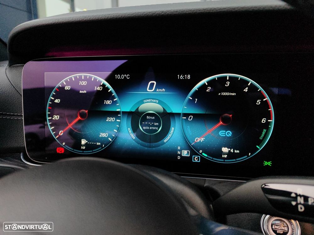 Mercedes-Benz E 300 de AMG Line - 21