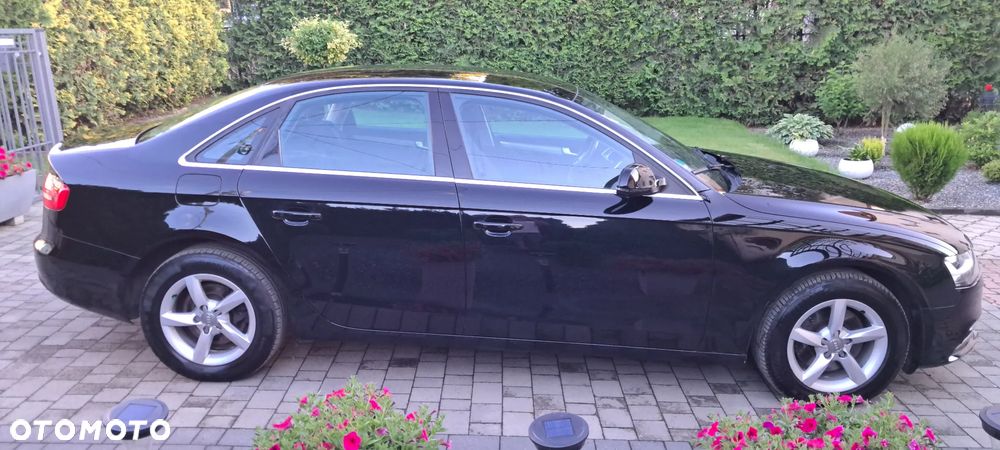 Audi A4 Limousine 2.0 TDI DPF Ambiente - 8