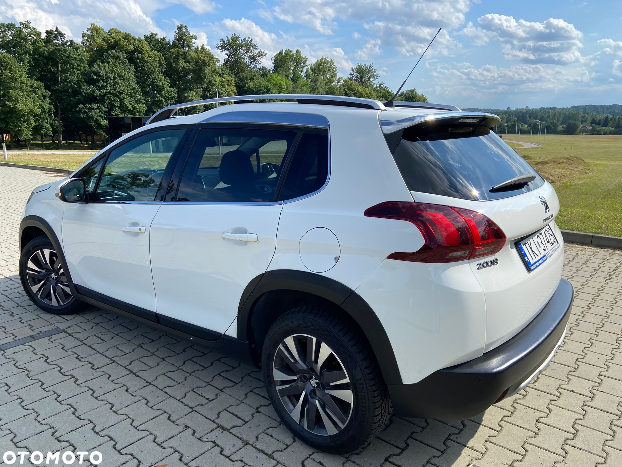 Peugeot 2008 - 3