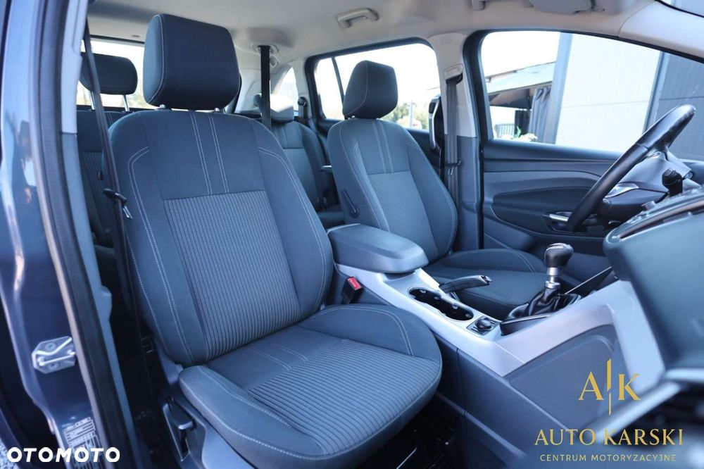 Ford Grand C-MAX - 27