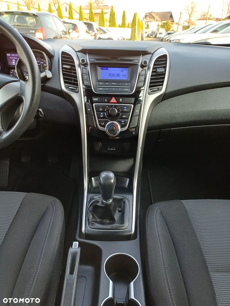 Hyundai i30 1.4 Classic + - 22