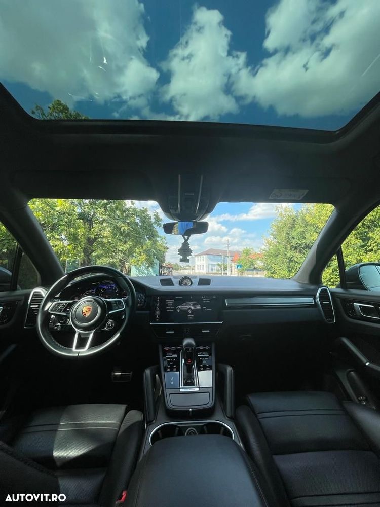 Porsche Cayenne S - 7