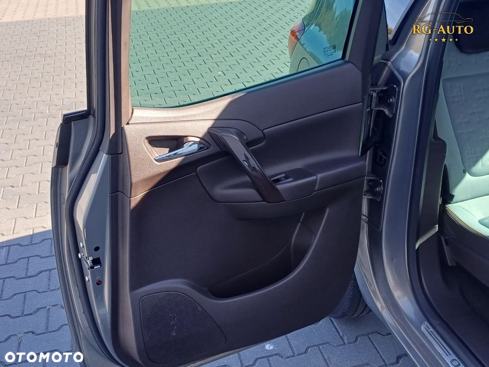 Opel Meriva - 29