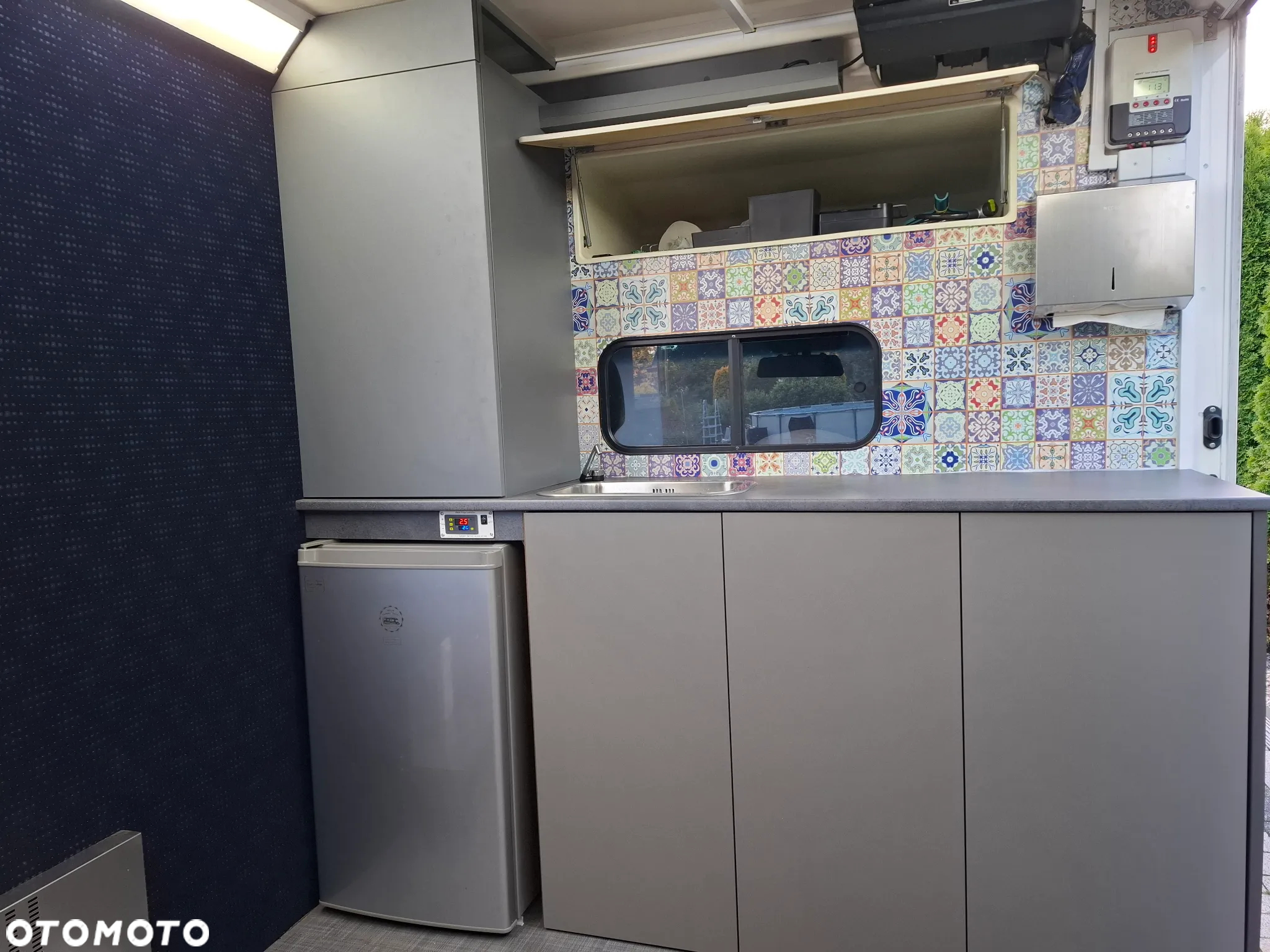 Mercedes-Benz Sprinter - 15