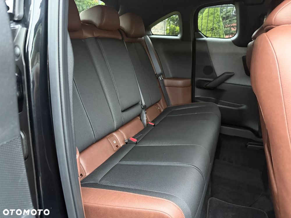 Mazda MX-30 e-SKYACTIV EXCLUSIVE-LINE - 23