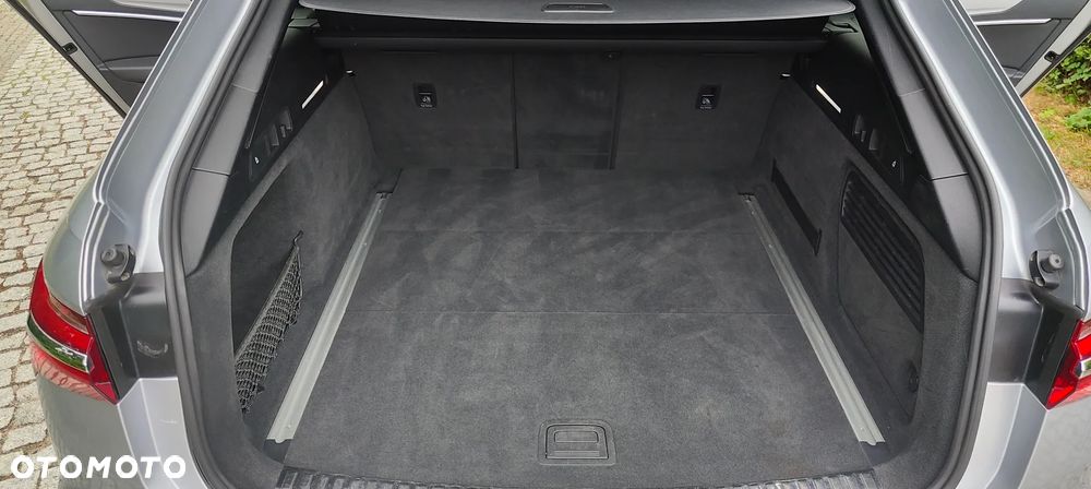 Audi A6 Avant 35 TDI S tronic S line - 17