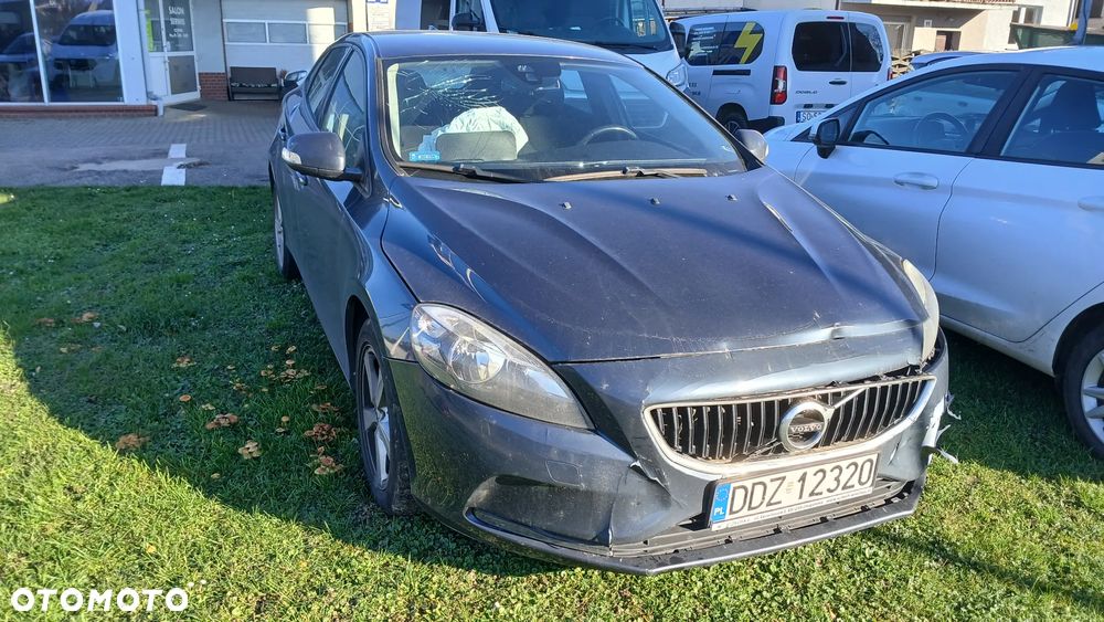 Volvo V40 T3 Drive-E Kinetic - 3