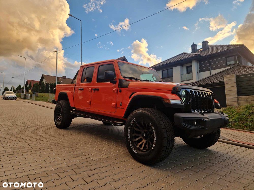 Jeep Gladiator - 2