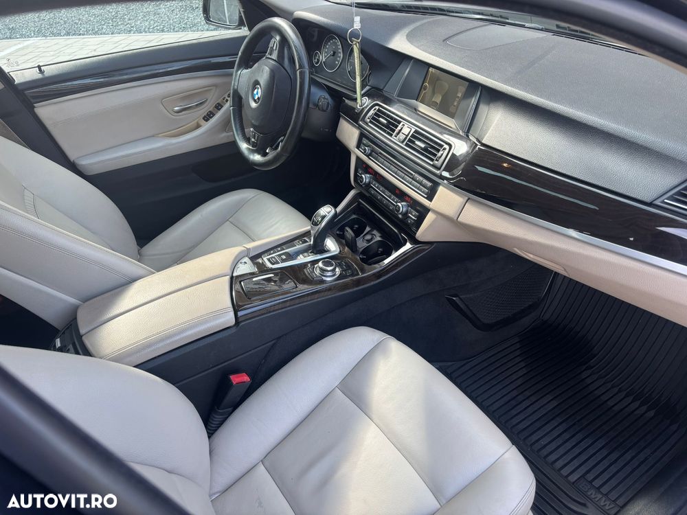 BMW Seria 5 525d Sport-Aut. Luxury Line - 9