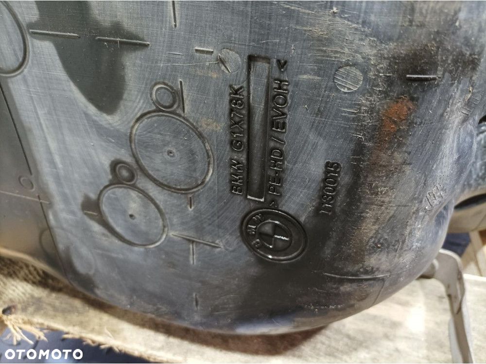 BMW 7 G11 G12 LCI 3.0D 320 KM ZBIORNIK BAK PALIWA DIESEL 7487610 - 9