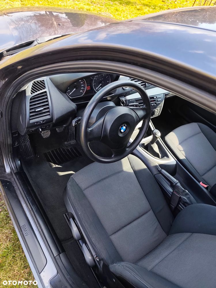 BMW Seria 1 - 13