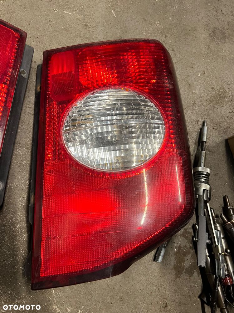 Tylna lampa lewa prawa ssangyong korando - 1