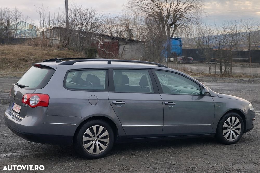 Volkswagen Passat 1.9 TDI DPF BlueMotion - 3